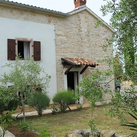 Holiday Ana Holiday home Buje