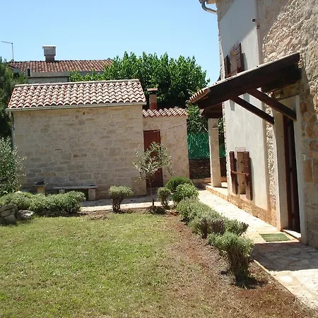 Holiday Ana Holiday home Buje